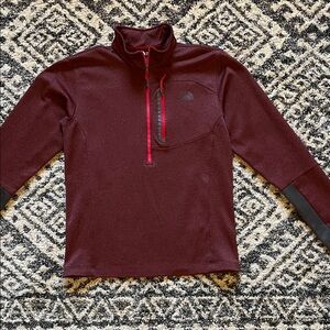 The North Face Canyonlands Men’s Small 1/2 Zip Pullover Burgundy and Grey